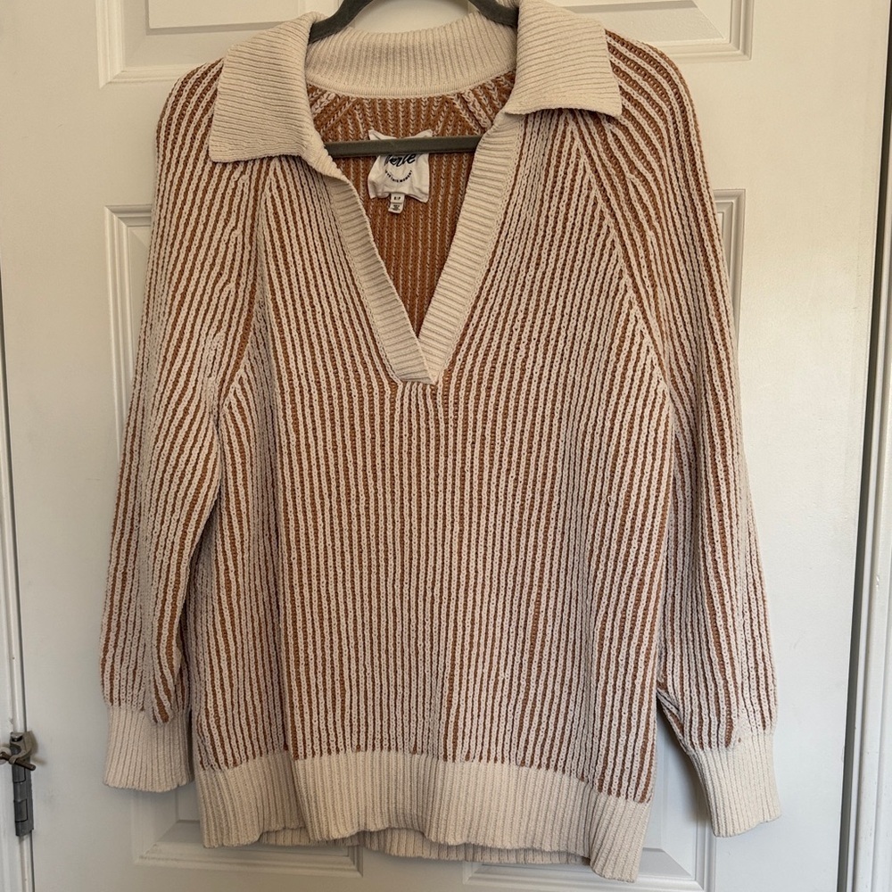 Aerie V-Neck Striped Sweater in Tan and Cream